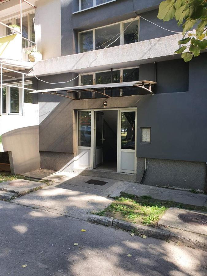 Mia Apartment Σκόπια Εξωτερικό φωτογραφία